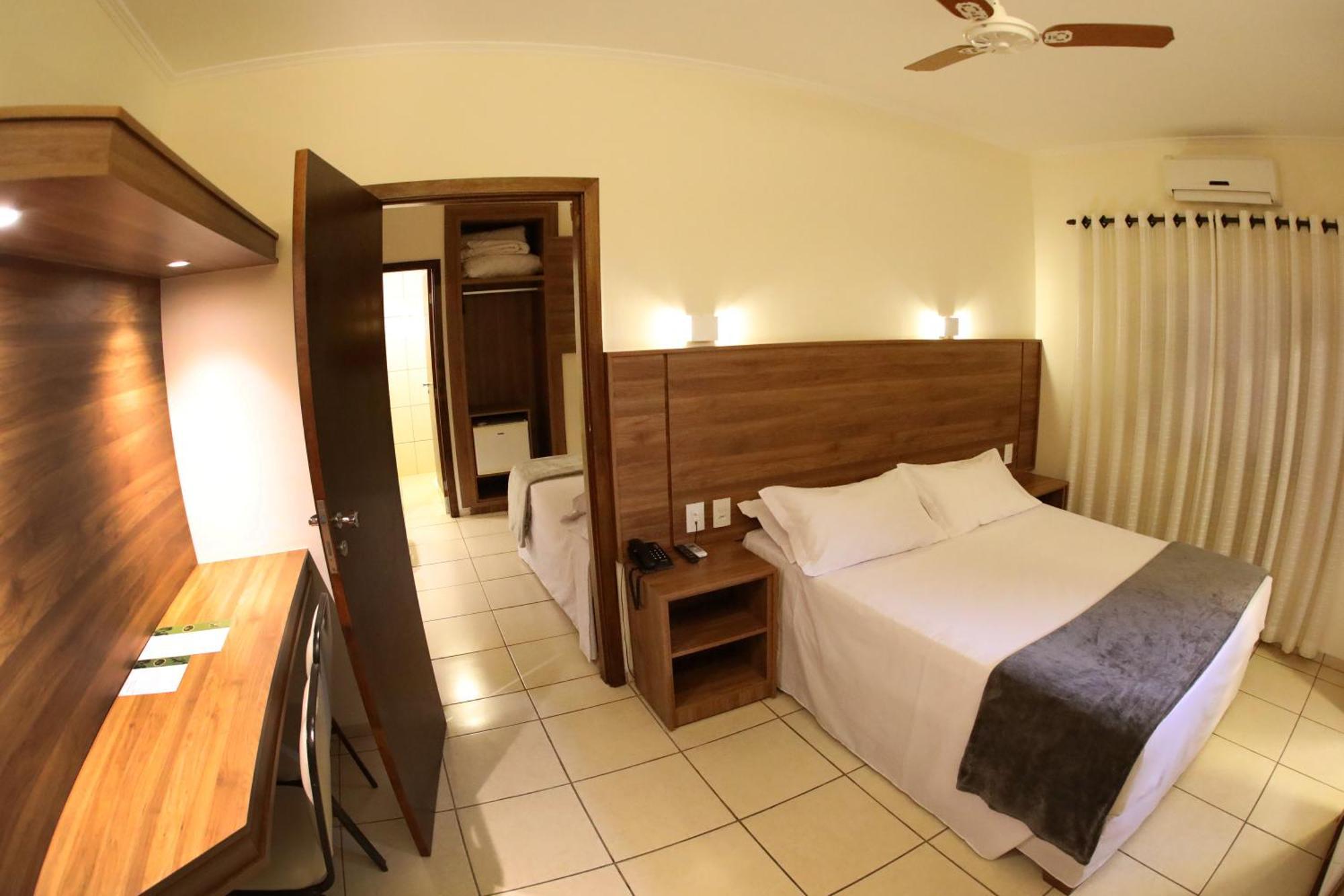 Hotel Roda D'Agua Andradina Εξωτερικό φωτογραφία