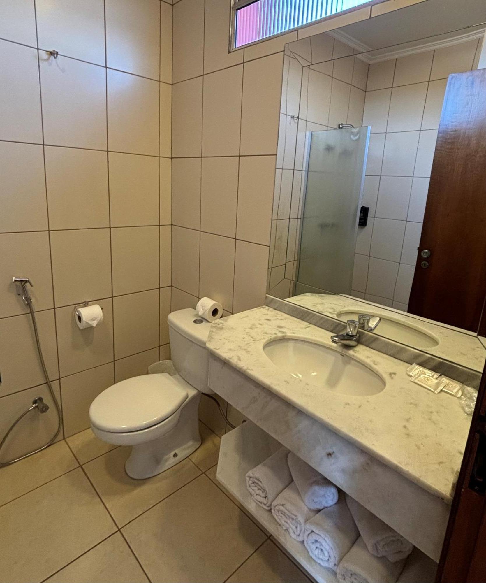 Hotel Roda D'Agua Andradina Δωμάτιο φωτογραφία